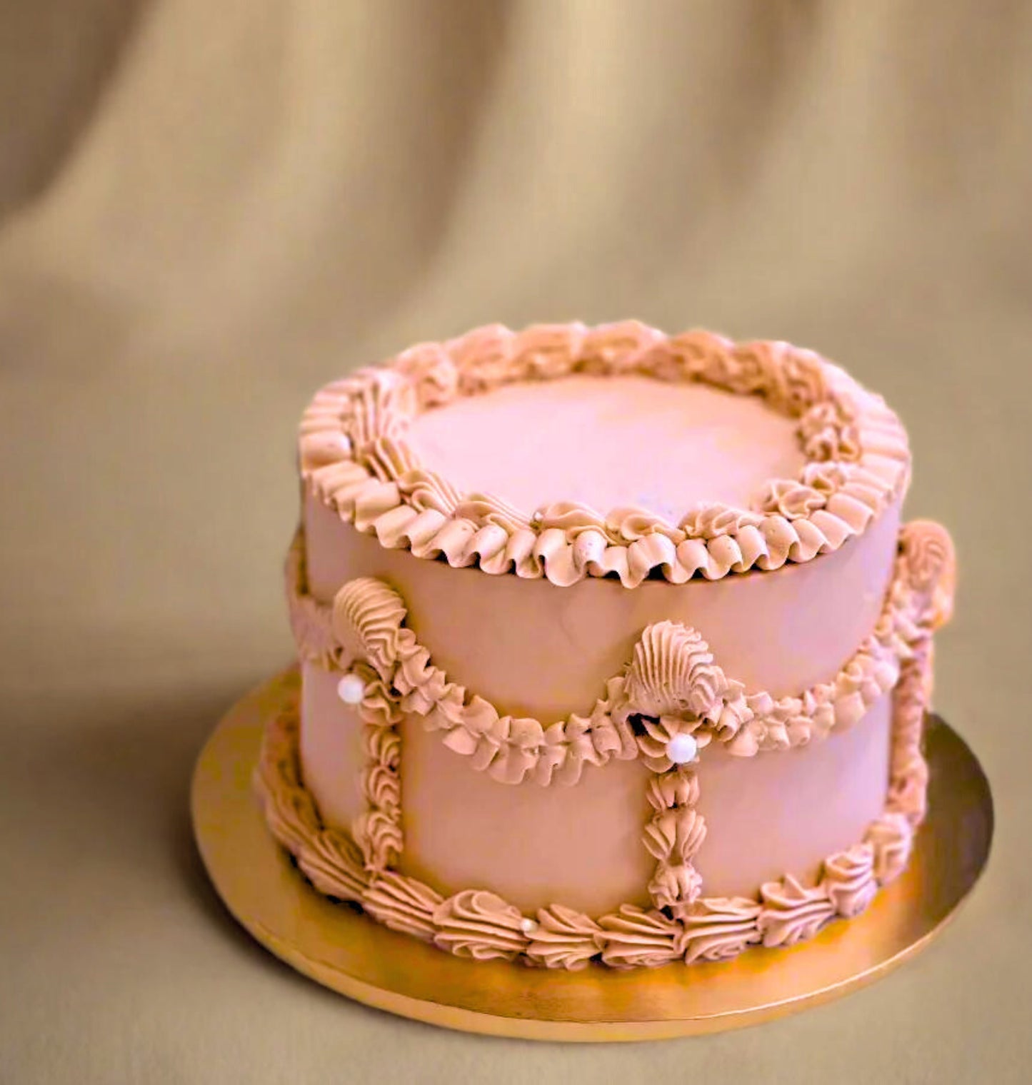 vintage lambeth cake, red velvet, cake, cupcake, toronto, bakery, chocolate