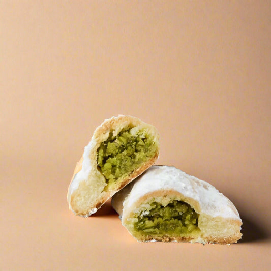 pistachio, dessert, pastry, pistache, pistachio perrogi, dessert perrogi, delectable sweets, corporate sweets, le jasmin bakery, top bakery toronto, le miel, 