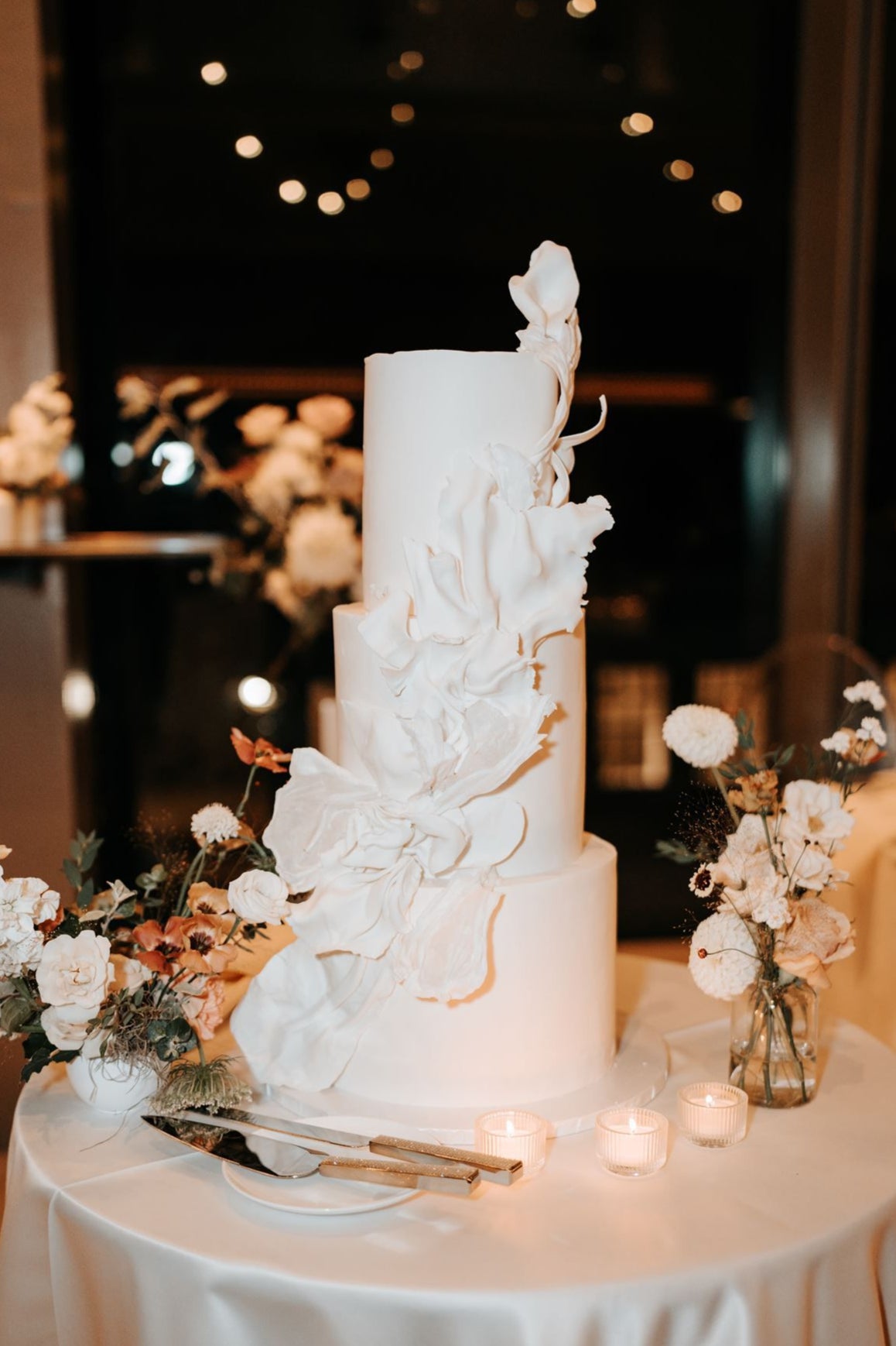 wedding cake, modern cake